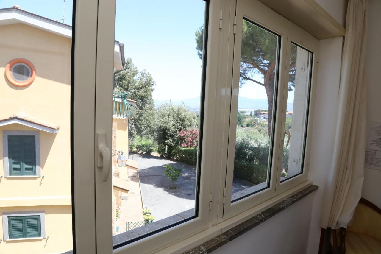 Tenuta Di Pietra Porzia Monte Porzio Catone Bagian luar foto